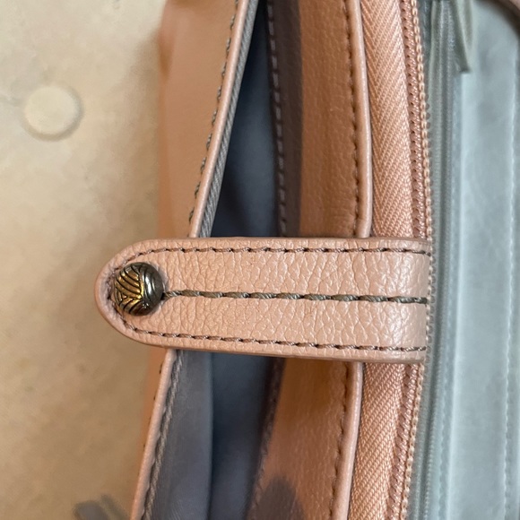 The Sak Blush Pink leather wallet - Picture 7 of 14